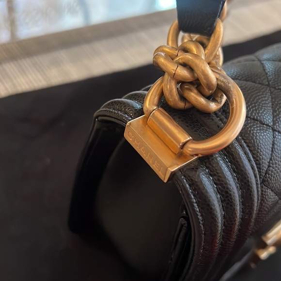 Chanel mini boy bag, black with brushed gold hardware - Picture 4 of 13